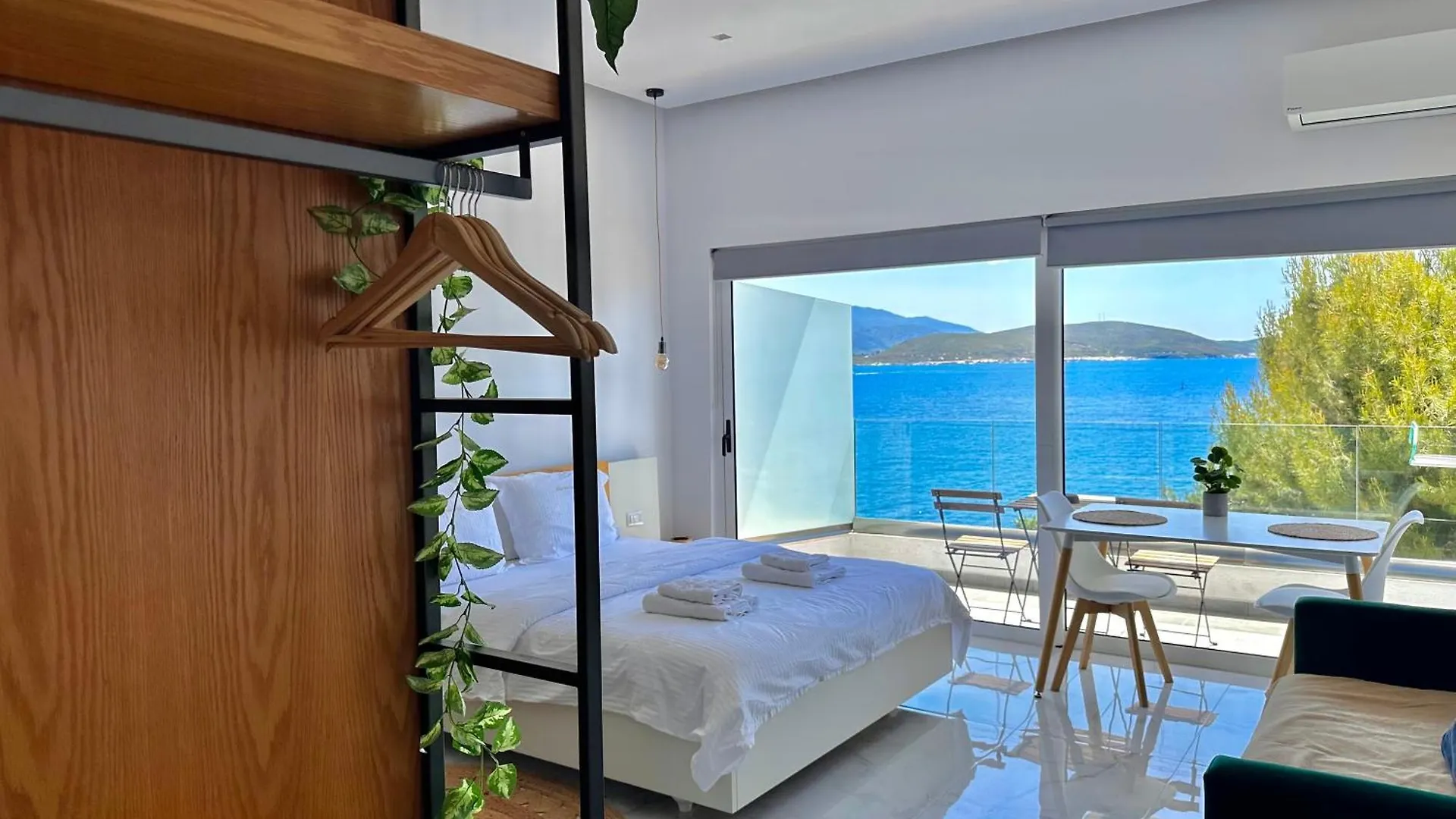 Sea Horizon Vsl Suites & Apartments Saranda