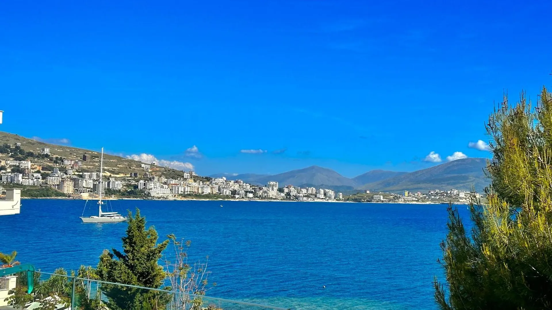 Sea Horizon Vsl Suites & Apartments Saranda