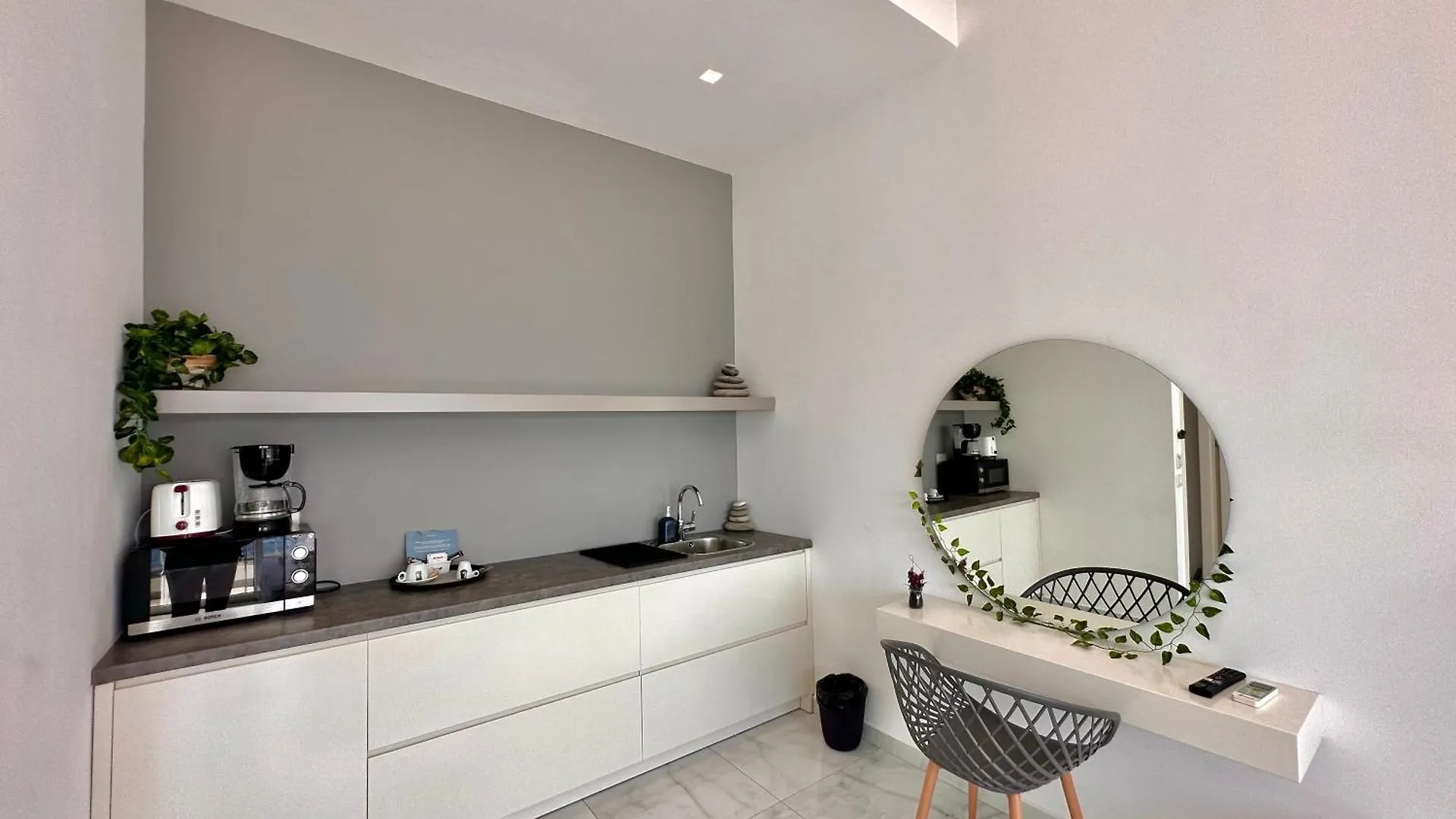 Sea Horizon Vsl Suites & Apartments Sarandë